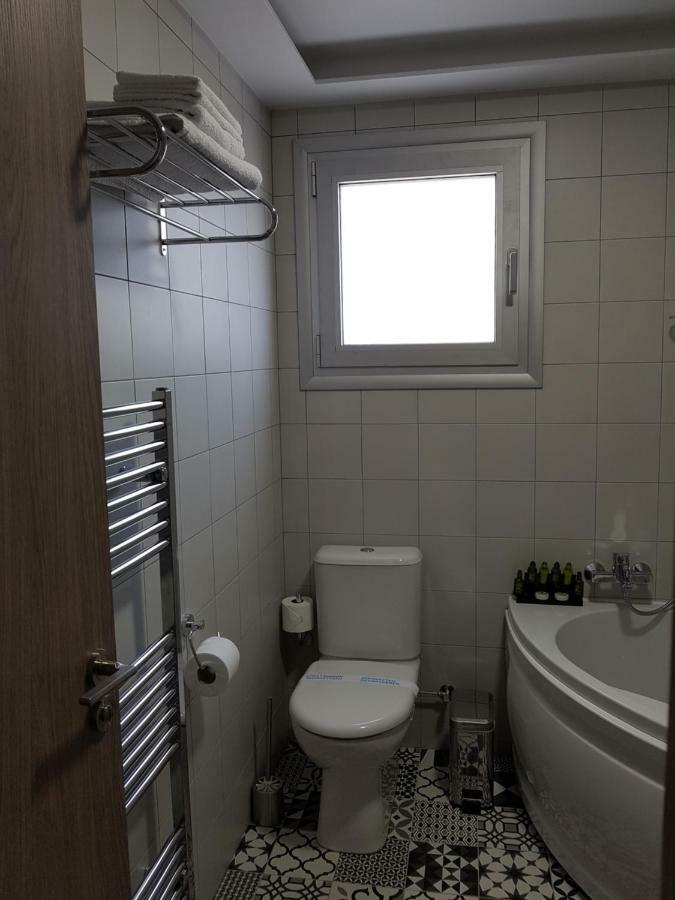Evmelia Kakopetria Suites מראה חיצוני תמונה