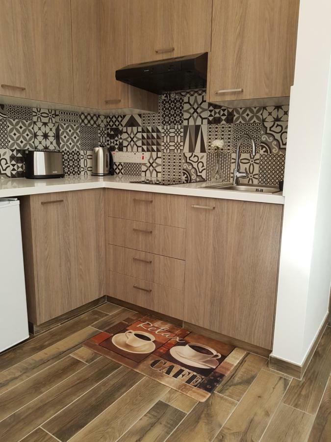Evmelia Kakopetria Suites מראה חיצוני תמונה
