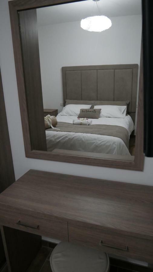 Evmelia Kakopetria Suites מראה חיצוני תמונה