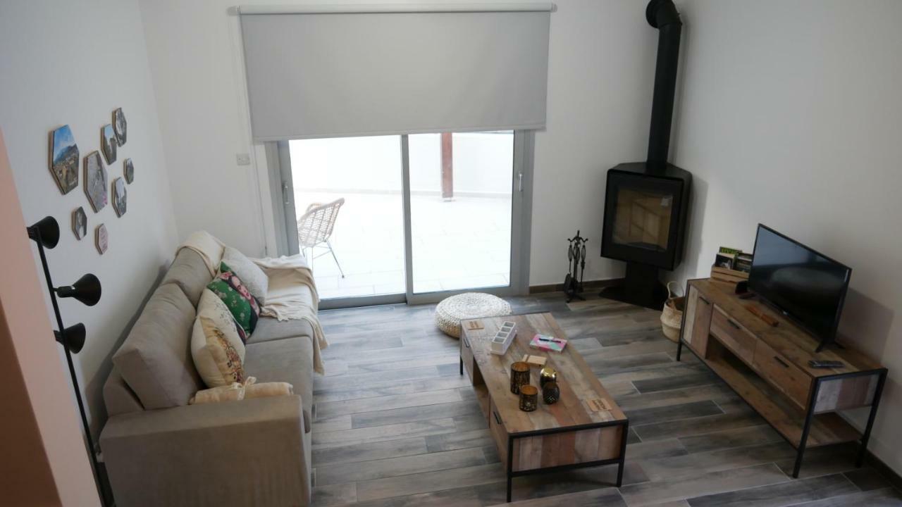 Evmelia Kakopetria Suites מראה חיצוני תמונה