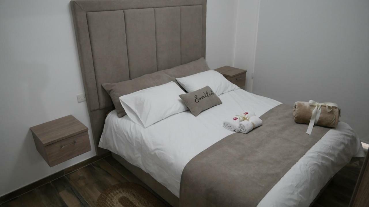 Evmelia Kakopetria Suites מראה חיצוני תמונה