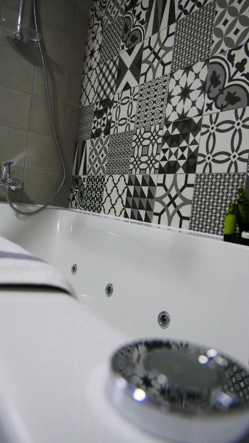 Evmelia Kakopetria Suites מראה חיצוני תמונה