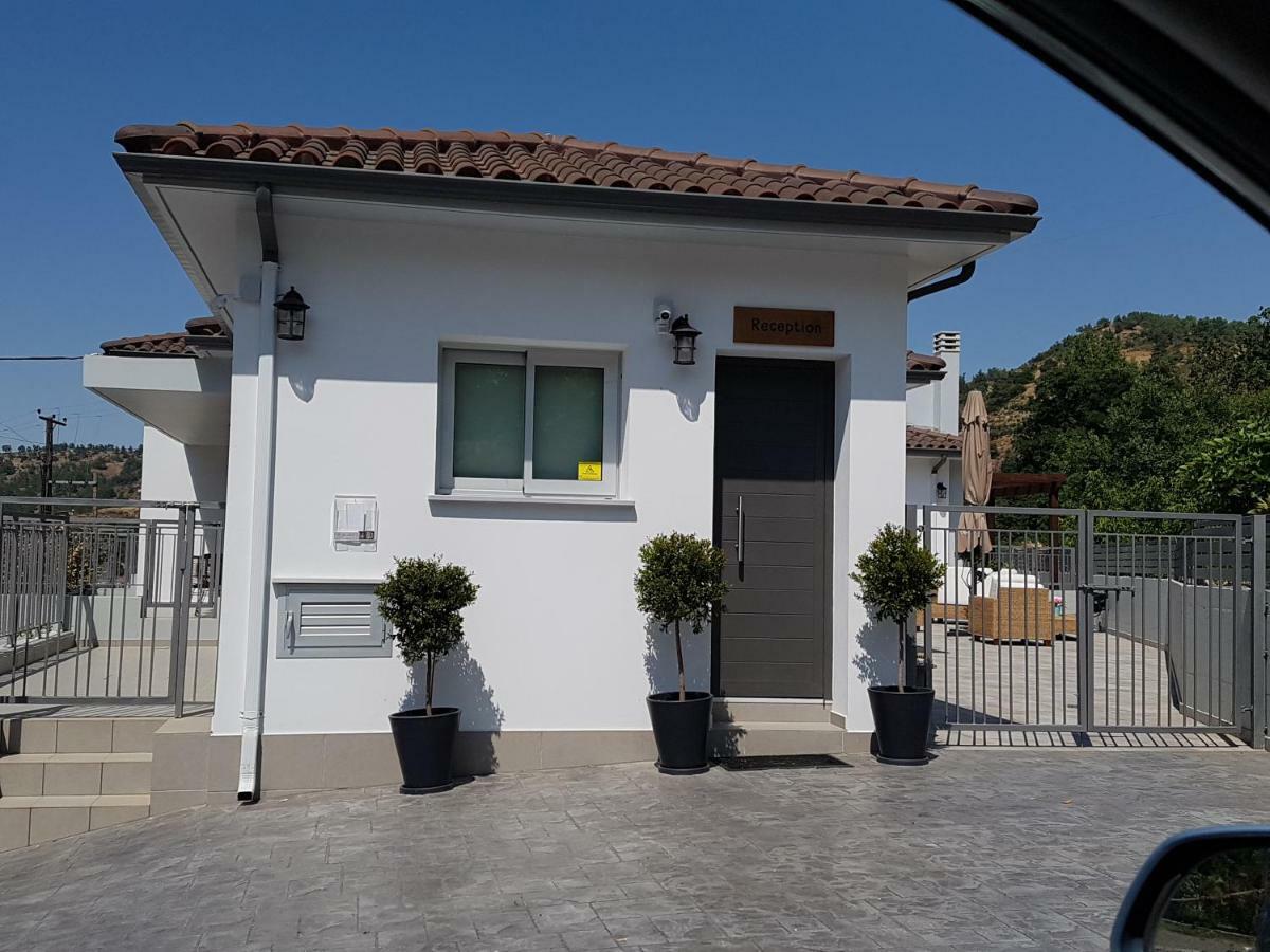 Evmelia Kakopetria Suites מראה חיצוני תמונה